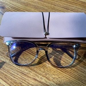 Blue light glasses